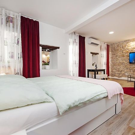 La Svalba Rooms & Studios Rovinj Exteriér fotografie