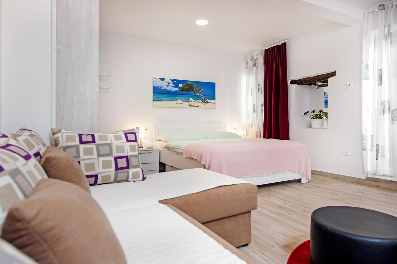 La Svalba Rooms & Studios Rovinj Exteriér fotografie