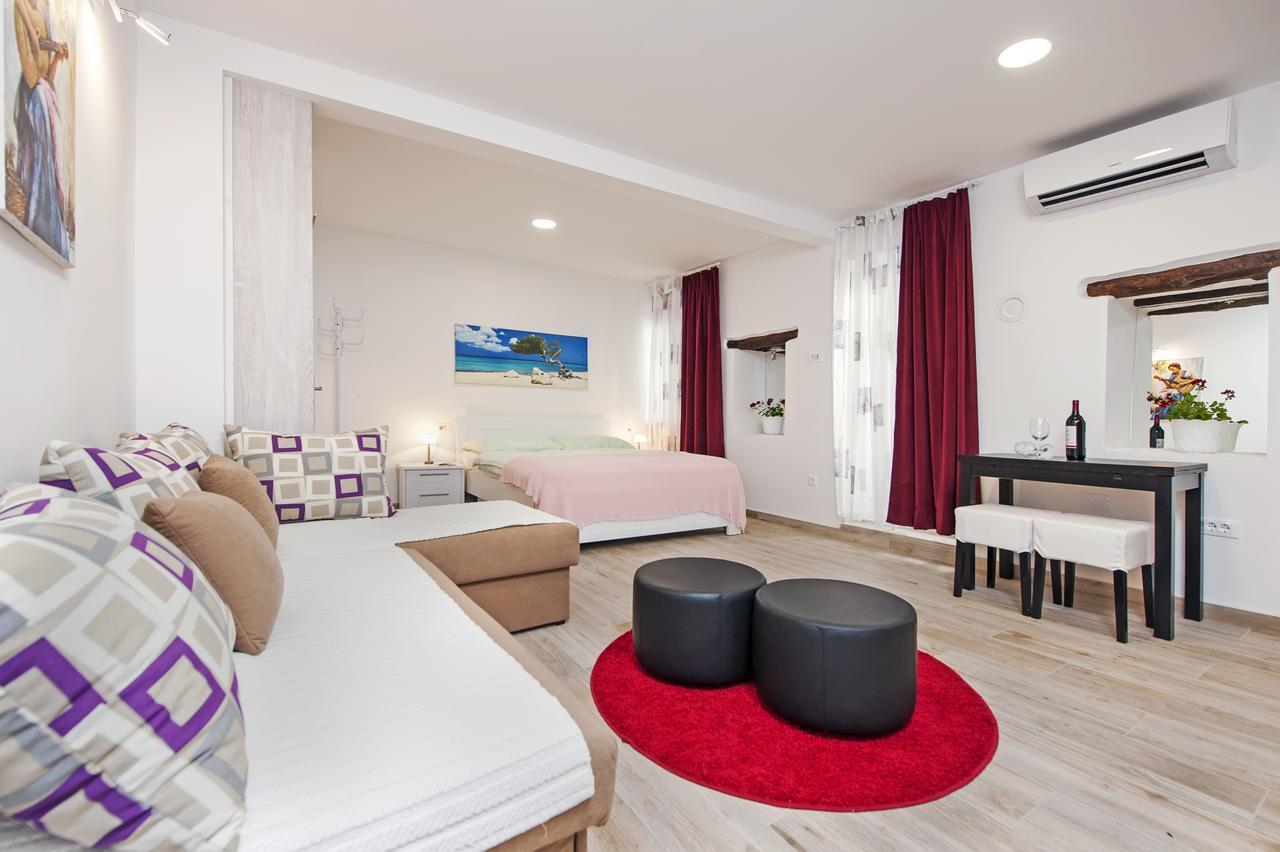 La Svalba Rooms & Studios Rovinj Exteriér fotografie